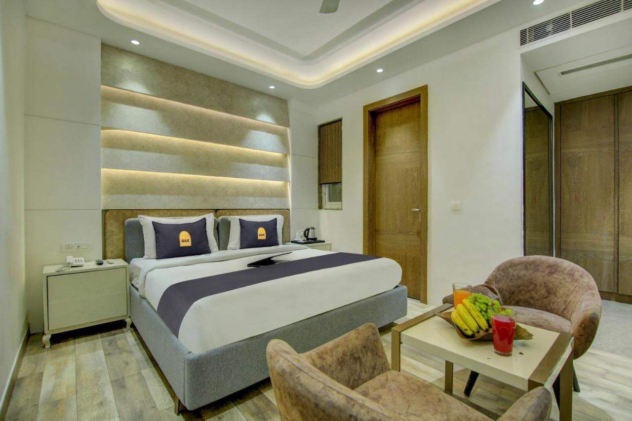 Townhouse Oak Hotel Dev Palace 德里 外观 照片