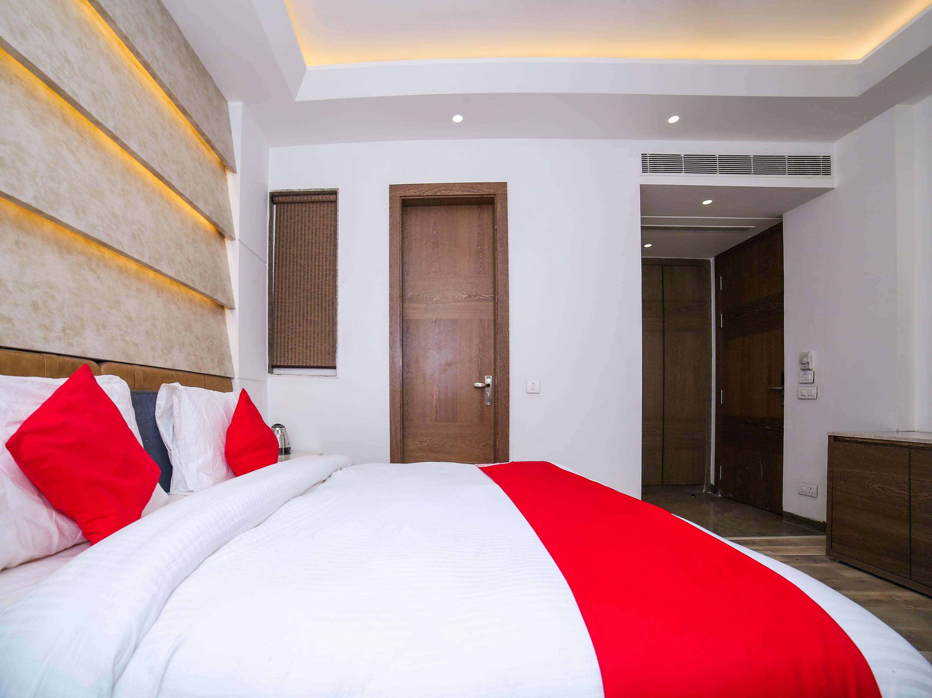Townhouse Oak Hotel Dev Palace 德里 外观 照片